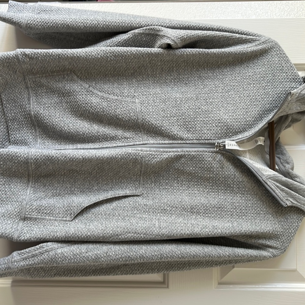 Lululemon bubble sweater grey size 6